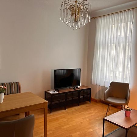 Studio & Apartments Near Reumannplatz Wien Ngoại thất bức ảnh