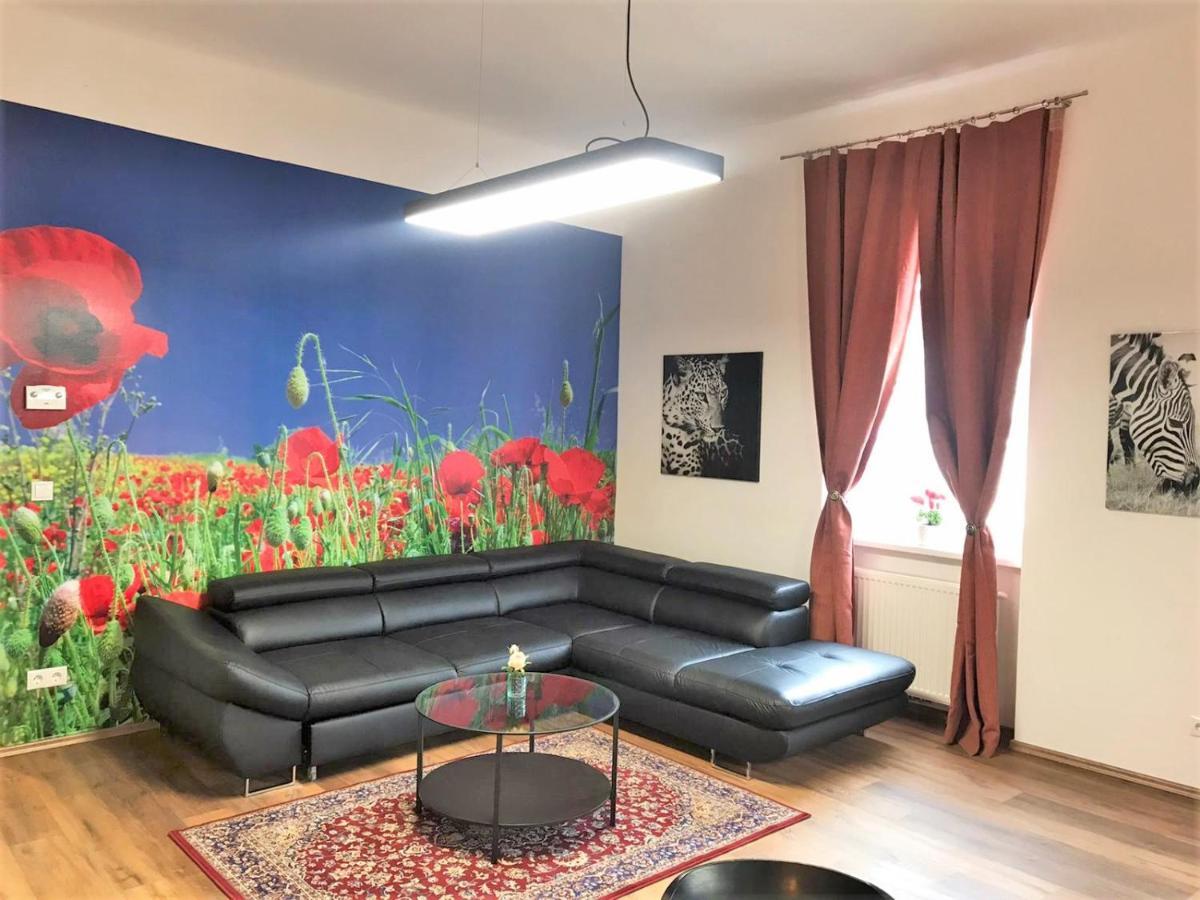 Studio & Apartments Near Reumannplatz Wien Ngoại thất bức ảnh