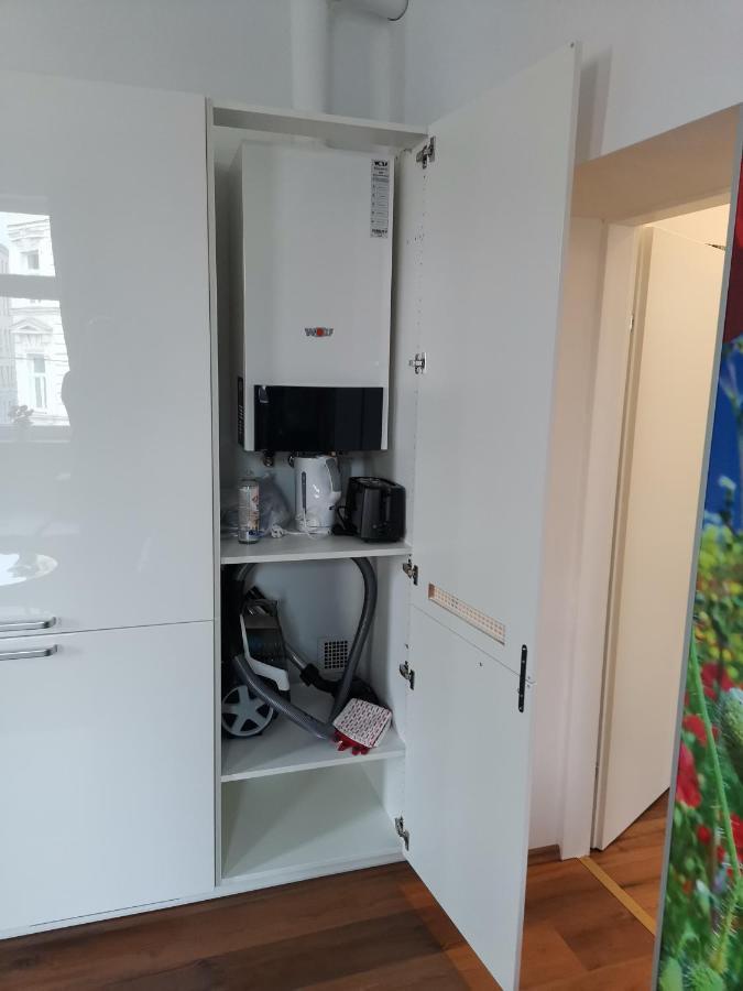 Studio & Apartments Near Reumannplatz Wien Ngoại thất bức ảnh